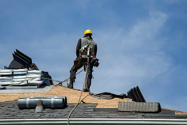 Professional Roofing technician working in Johnsonburg, PA